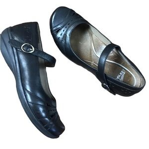Dansko Mathilda Black Leather MaryJane Shoe
